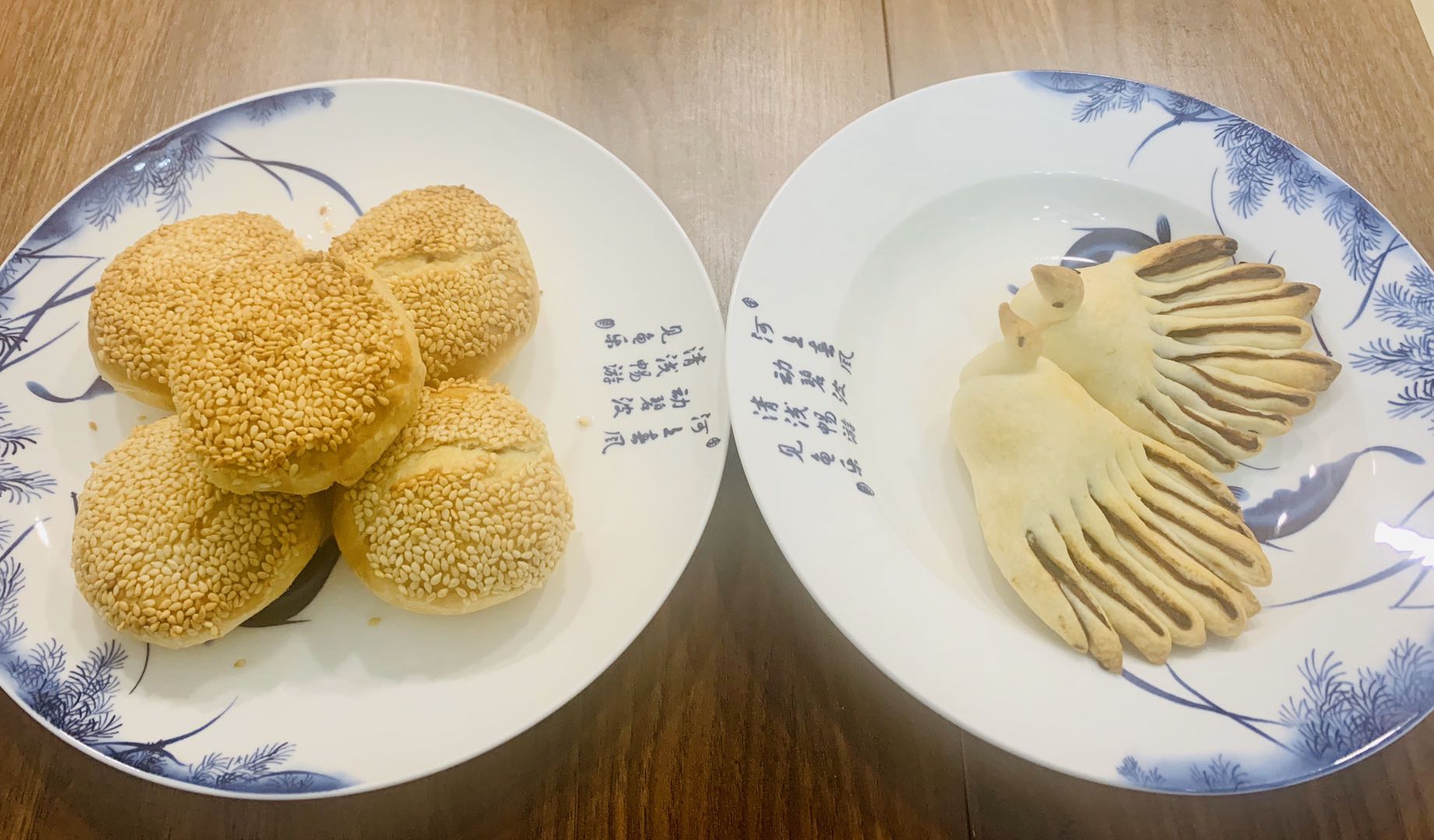 市职工书法美术摄影作品展开幕