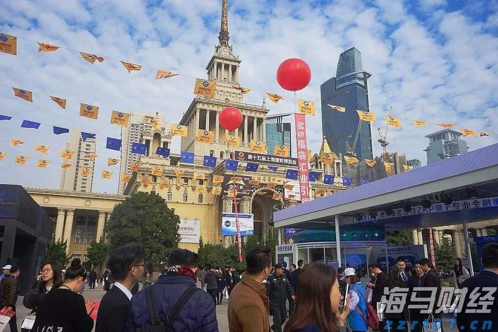 传统基金持续失去资金，比特币成为投资“救星”！过去一年获得22%超额收益