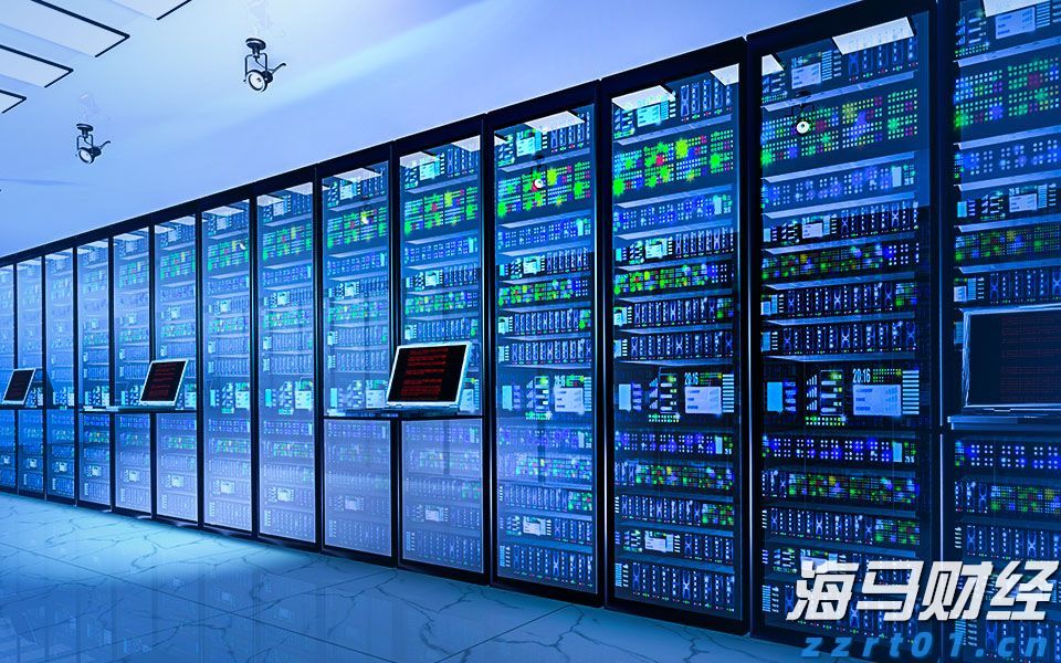跑出经济发展加速度——访港南区委副书记、常务副区长张慧红
